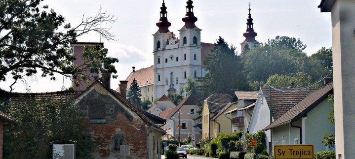Cerkev Svete Trojice v Slovenskih goricah